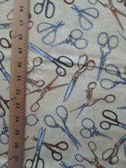 SCISSORS HAIR SEWING ITEMS SCISSOR VARIETY TAN BEIGE COTTON FABRIC FQ