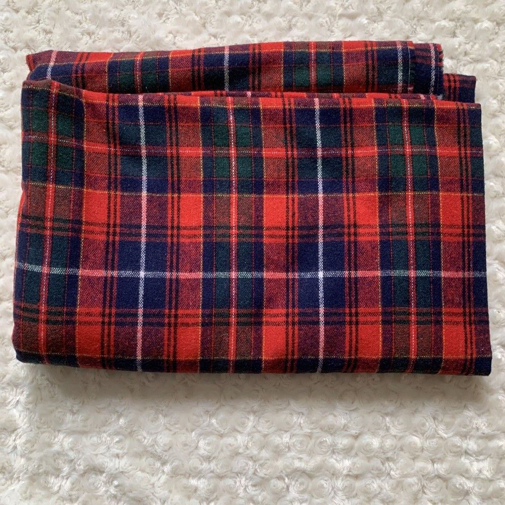PLAID MATERIAL CLOTHING CLOTHES VINTAGE RARE 2 YARD 7 INCHES CUTTING CLOTHES