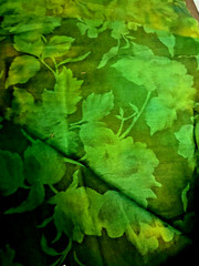 Kona Bay Beautiful Tonal Shades of Green Batik Floral Leaves Print 26″x30″