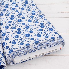 Threadart Cotton Quilting Fabric By The Yard – Vintage – Blue Flower