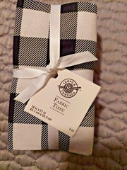 5 pack Fabric Tissu 100% cotton Loops and Threads 18 inches x 21 inches