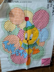 Looney Tunes Tweety Pillow/Toy Panel Fabric 45×18″ Vintage 1981 Princess Fabrics