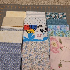LOT OF 15 FAT QUARTERS COTTON FABRIC ASSTD COLORS & DESIGNS lot 25
