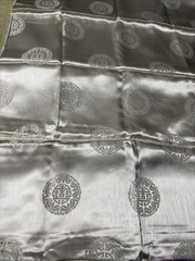 MEI WAH HONG KONG SHOU Medallion Dragon silk brocade damask White fabric 4.1 YDS