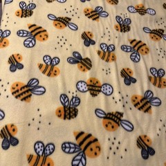 blizzard fleece fabric -By The Yard – Bees