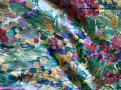 VTG Whiteheads Fabric “Watercolor Grapes” 4.625″x54″ Scotchguard Beautiful! HTF