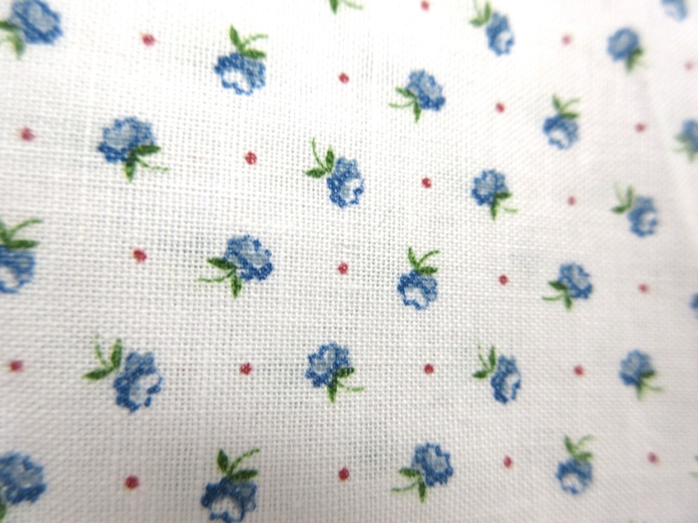 6 Yds Cotton Fabric Quilting Quality White With Tiny Blue Flowers