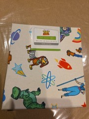 BRAND NEW DISNEY TOY STORY ICON PALS TOSS FABRIC FAT QUARTER 18″ X21″