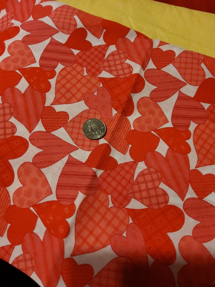 1 Yard Heart Toss Cotton Fabric 1 Yard (36”x44”)