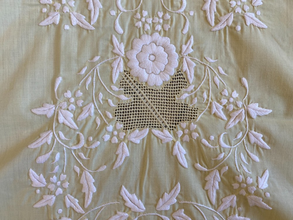 SOLID SUNNY YELLOW FABRIC~White Embroidered Center Border~FLORAL VINES~Netting~