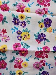 45″ X 22.5″ Floral Cotton Linen Sewing Craft Quilting Fabric Remnant Colorful