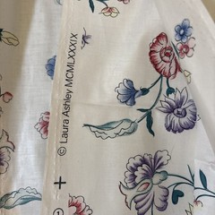 Laura Ashley Vintage Chinese Silk Chintz 48″ x 346″ 100% Cotton NOS