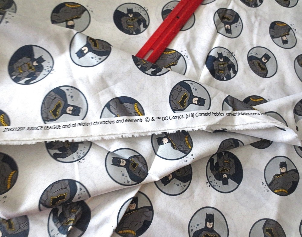 Batman cotton sew quilt fabric oop BHY x 44″ wide DC comics Camelot fab