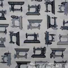 BonEful FABRIC FQ Cotton Quilt White Black VTG Antique Old World Sewing Machine