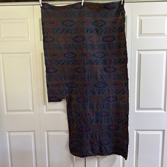 Southwestern Geometric Fabric Remnant 58×32 Gray Red Blue Green Aztec Cut READ