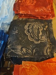 Lot Of 368 Quilt Squares 2.5″ Each Mixed Patterns & Colors Cotton Fabrics