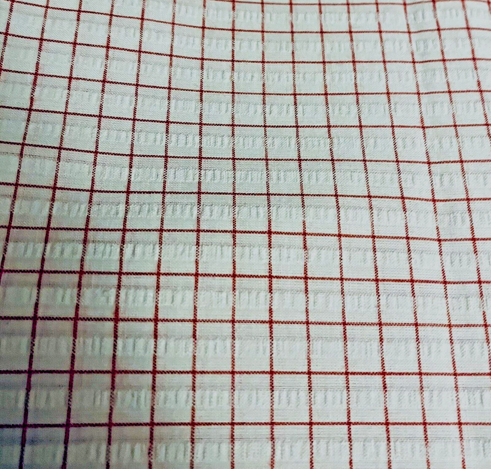 VTG Red Checked Grid Patterned Seersucker Pucker Cotton 44″X27″