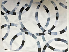 “LAZY LOOPS” BY STUDIO E FABRICS 58″ X 108″ NEW