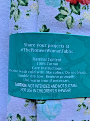 PIONEER WOMAN Fabric VINTAGE FLORAL 100% Cotton BRAND NEW 1 Yard