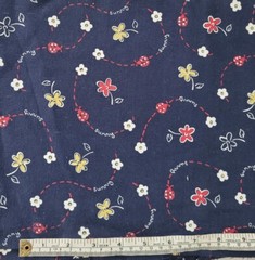 DRESSMAKING / CRAFT FABRIC, COTTON, PRINTED FLORAL, 1.1 METRES x 153 CM WIDE