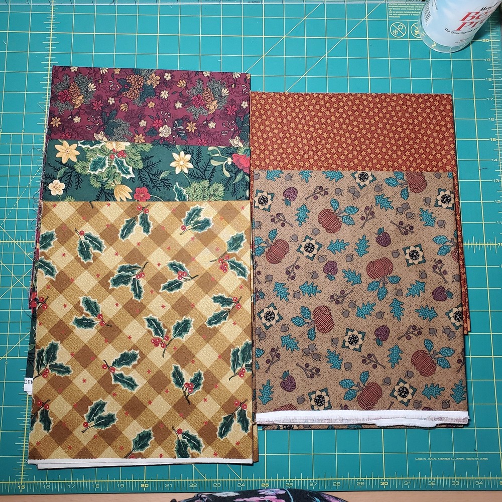 Nice Lot Of Thimbleberries Holiday Fabric 100 % Cotton