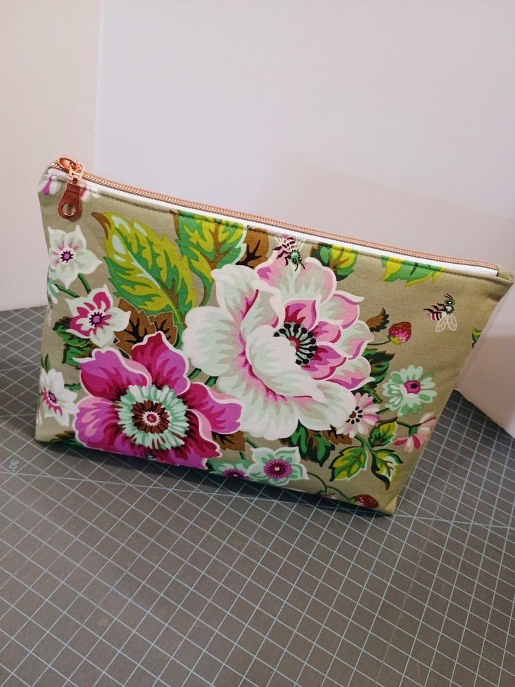 Quilted Bag Using Heather Bailey Fabric, Local Honey
