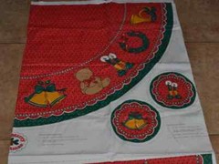 RARE VTG. CHRISTMAS TREESKIRT/TABLECLOTH PANELS/BERRY MERRY CHRISTMAS – U-PICK 1
