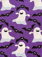 Quilting Fabric Lot – Halloween, 10 Fat Quarters + 1 FREE!