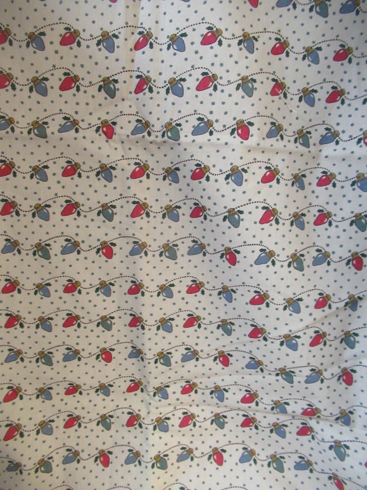 Christmas TREE Lights ON TAN Cotton Fabric RED&GREEN LIGHTS SBTYX44″W NEW