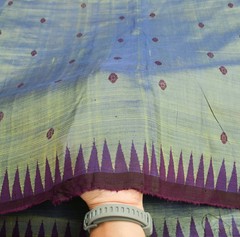 Sushila Vintage Green Dual Tone Sari Remnant Scrap Pure Silk Woven Craft Fabric