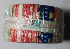 Moda Jelly Roll. FIG TREE. AVALON. OOP.