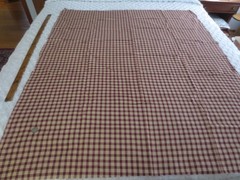 5113. Burgundy & Tan HOMESPUN PLAID COTTON FABRIC – 45″ x 1-3/8 yds.