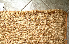 WAVY MOHAIR FABRIC REMNANT PIECE W/DYEING INFO:NWOT HONEY-COLORED 12″ X 54″