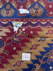 Vintage Indonesian Batik Fabric Cotton Floral Geometric Blue & Red Sarong 75×46