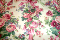 1 of 20 yds Waverly Chintz Fabric Seven Gables Rememberance Roses Upholstery 54″