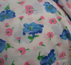 5 yds x 44″ Vintage 1973 Klopman Burlington Polyester Pink Blue Flowers white