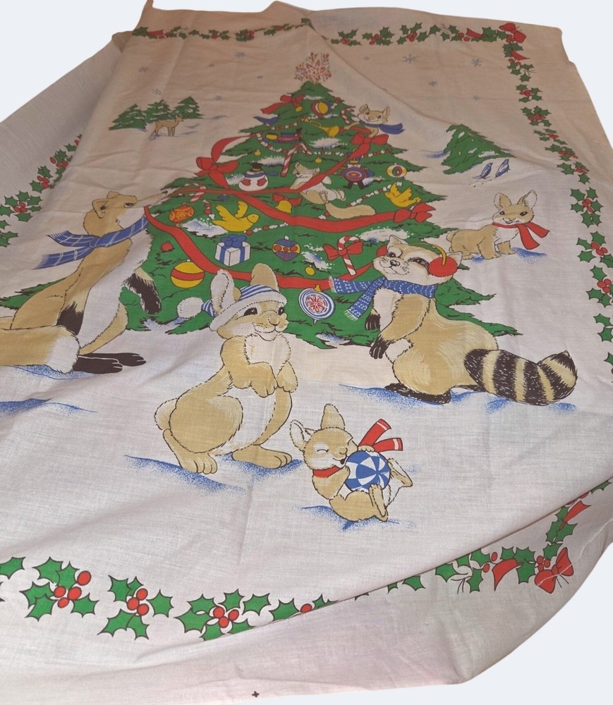 Unfinished Vintage Christmas Baby Blanket Panel Woodland Animals Tree Print 48″x