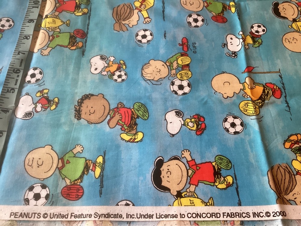 Concord 2000 Fabric “Peanuts” Cotton Fabric 33″ x 44″ New