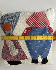“Sunbonnet Sue” “Overall Sam” Vintage Handmade quilted throw pillow applique