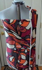 Brown, Orange, Red Mod Floral Chiffon Apparel Fabric Remnant – 1 Yards x 58″