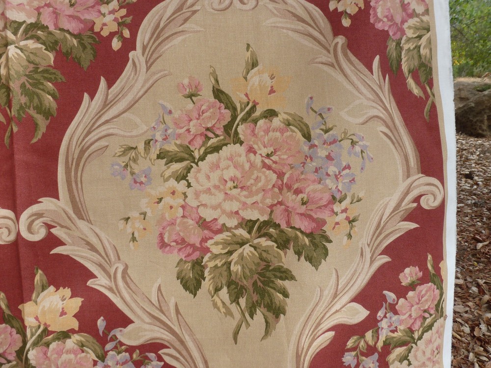 Ralph Lauren Linen Fabric 2.25 Yd. 54 Remnant Cabbage Roses Cartuche RARE HTF