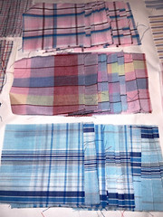 110 pcs thin cotton quilting squares, 3.75″x3 3/8,” 18 different colors/patterns
