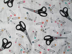 THREAD SPOOLS OF THREAD BRIGHT COLORS BLACK COTTON FABRIC FQ