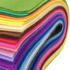 28pcs 12″x8″ Felt Squares Thread Bag for Crafting 1.4mm Thick Assorted Colors