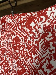1Y11” Vintage Cotton Fabric Red White 70S Wild Design 45W #0533
