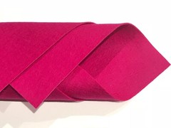 1mm Fuchsia Merino Wool Felt Sheet 20 x 30cm – No. 8 – AU Seller