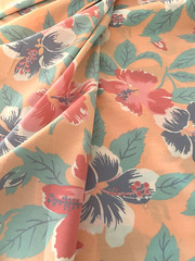 Vintage Fisher & Gentile Ltd. Hawaiian Hibiscus Pastel Peach Cotton Floral BTY