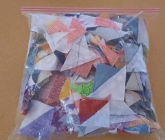 FABRIC SCRAPS 1″-2″ HALF SQUARE TRIANGLES GALLON SZ BAG VARIOUS COLORS COTTON…