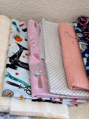 Quilting Cotton Fabric Scraps Lot 4.4 lb + Large Cuts Mixed Prints Solids