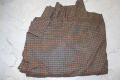 100% wool Hounds tooth burgundy, brown, lilac & black Fabric 58″ x 8yds – uncut